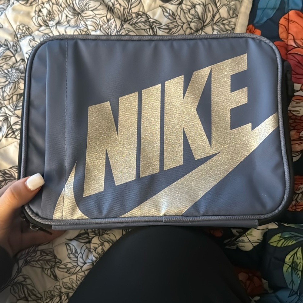 Nike lunchbox